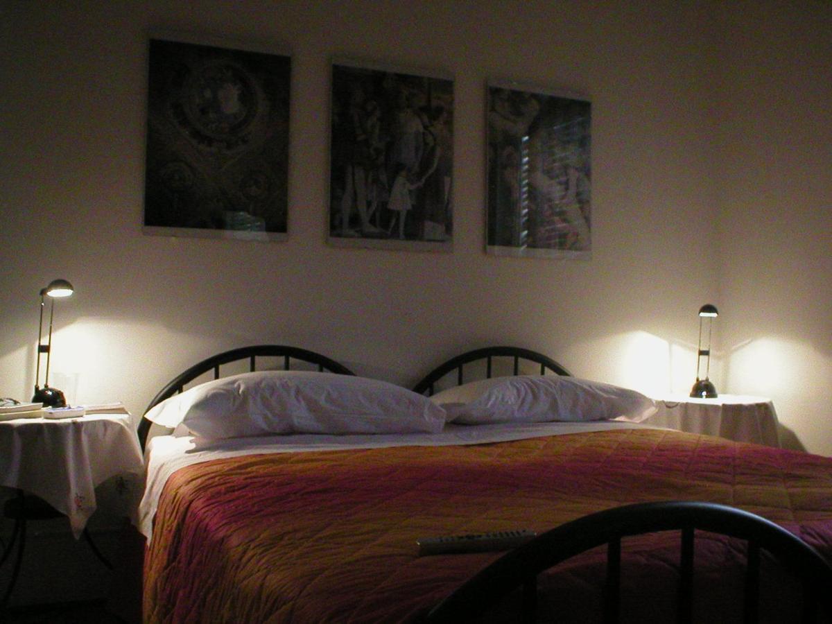 Bed and Breakfast Ai Giardini del Te Mantova Esterno foto