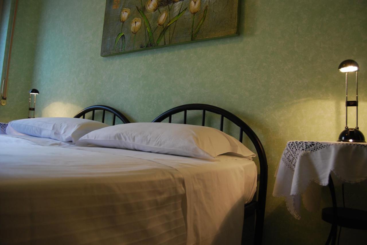 Bed and Breakfast Ai Giardini del Te Mantova Esterno foto